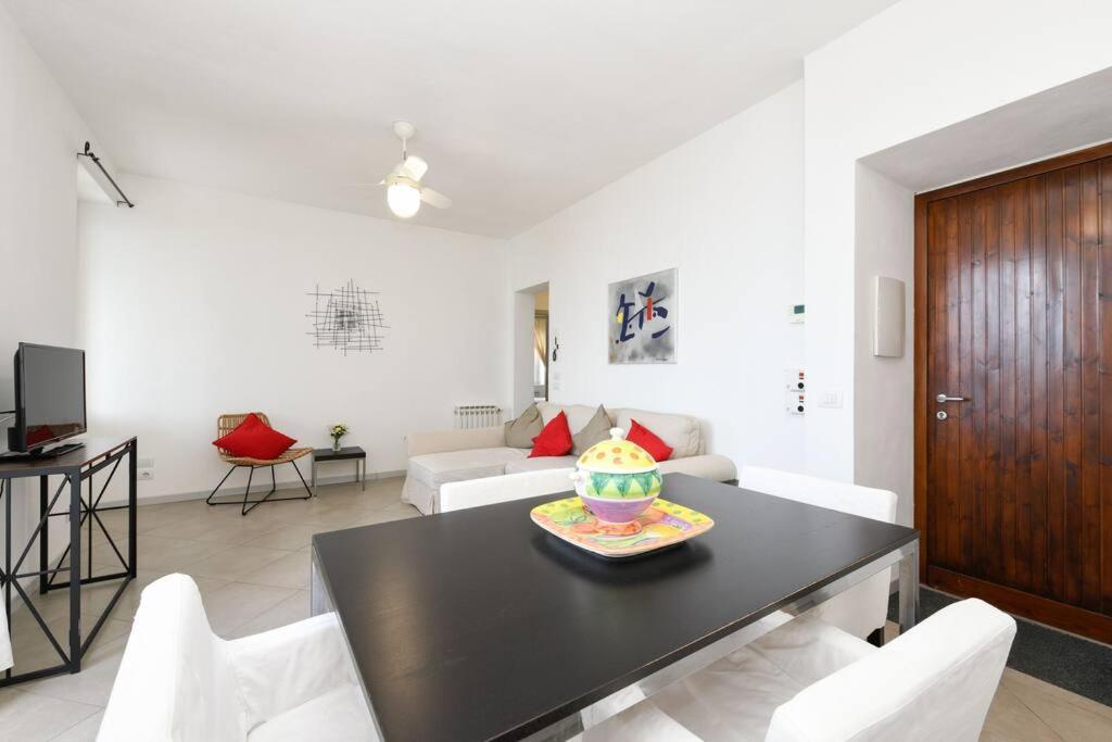 Oleandro Apartment Directly On The Lake Gargnano Bagian luar foto