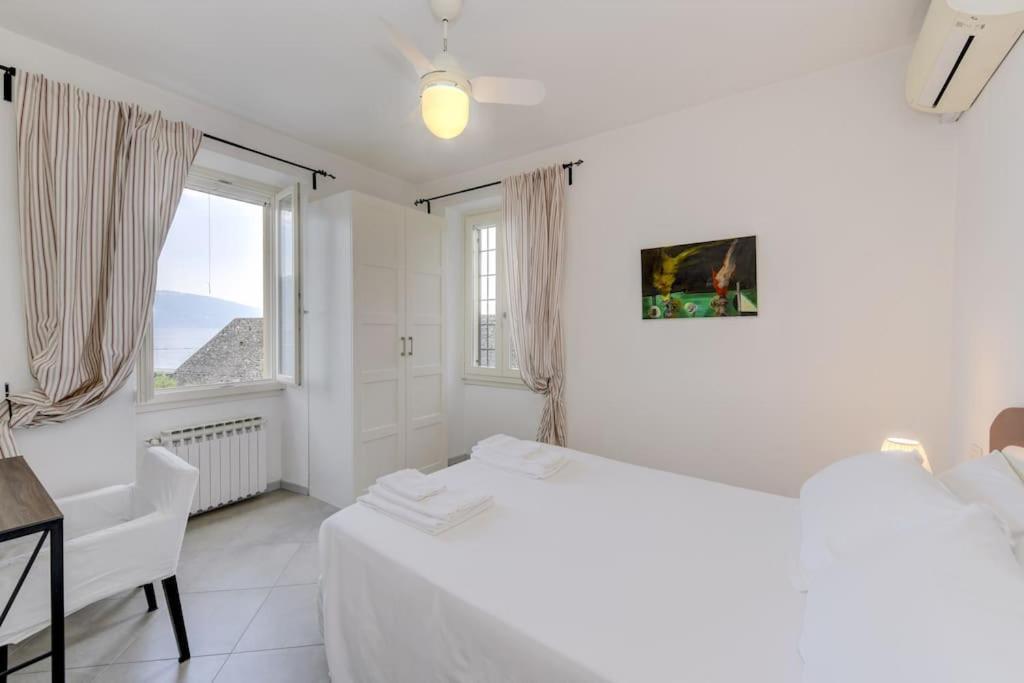 Oleandro Apartment Directly On The Lake Gargnano Bagian luar foto